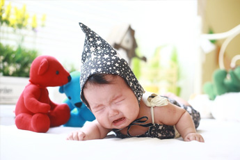 Сильный и продолжительный крик малыша - aptechka.org